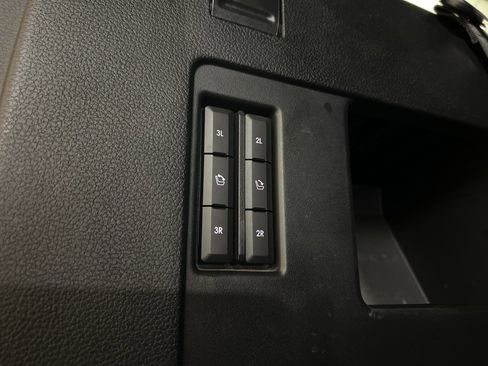 Used 2020 Lincoln Navigator Reserve w/ Luxury Package image 40