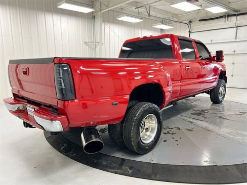 Used 2006 GMC Sierra 3500 SLT w/ Heavy-Duty Power Package image 5