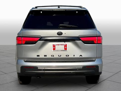 Used 2024 Toyota Sequoia SR5 w/ SR5 Premium Package AWD/4WD image 5