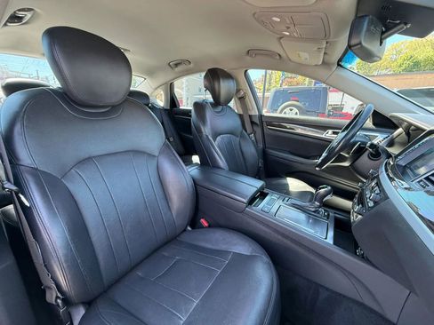 Used 2015 Hyundai Genesis 3.8 RWD image 46