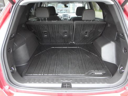 Used 2022 Chevrolet Equinox LT AWD/4WD image 12