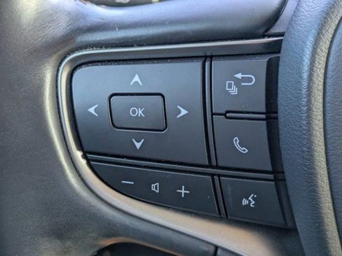 Used 2019 Lexus UX 200 w/ Premium Package image 20