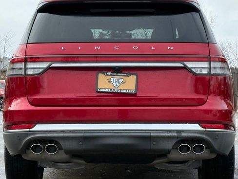 Used 2020 Lincoln Aviator Reserve w/ Equipment Group 202A image 4