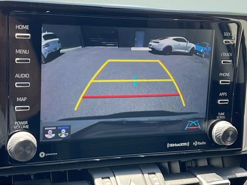 Used 2019 Toyota RAV4 Limited w/ Cold Weather Package FWD image 17