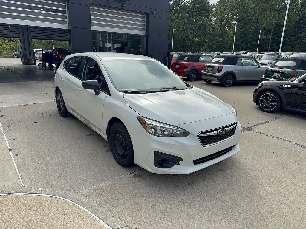 Used 2019 Subaru Impreza 2.0i AWD/4WD image 2