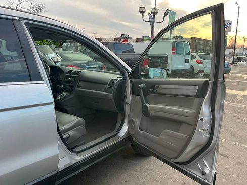 Used 2011 Honda CR-V LX image 11