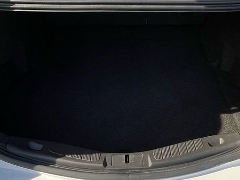 Used 2014 Ford Fusion SE w/ Equipment Group 201A image 12