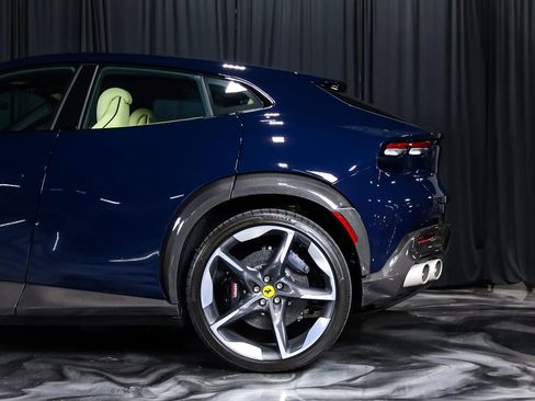 Used 2026 Ferrari Purosangue AWD/4WD image 11