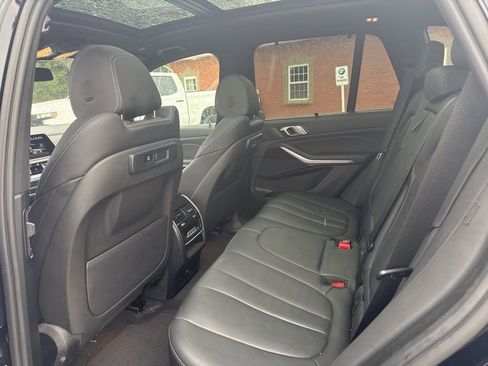 Used 2021 BMW X5 xDrive45e w/ M Sport Package image 10