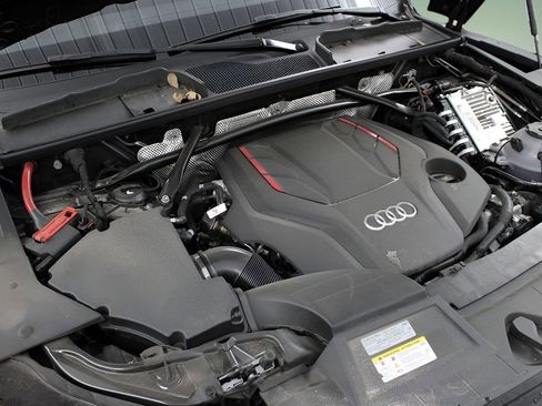 Used 2024 Audi SQ5 Premium Plus AWD/4WD image 35