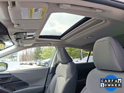 Certified 2025 Subaru Crosstrek 2.0i Premium image 37