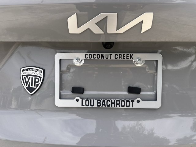 Used 2023 Kia Sorento SX AWD/4WD image 13