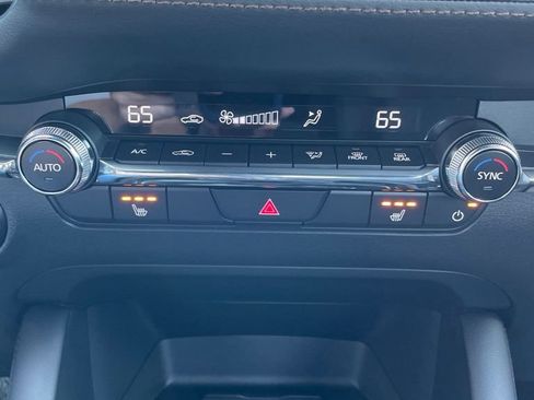 New 2026 MAZDA MAZDA3 2.5 S Hatchback w/ Premium Pkg FWD image 22