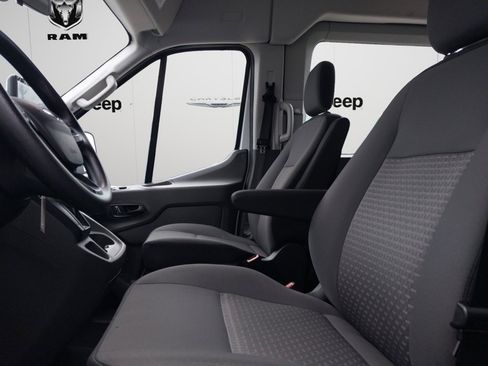 Used 2023 Ford Transit 350 XLT image 8