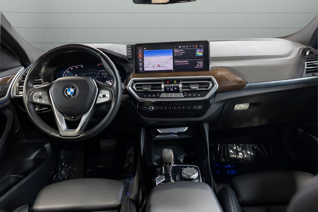 Used 2024 BMW X4 xDrive30i AWD/4WD image 24