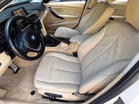 Used 2014 BMW 335i xDrive Sedan AWD/4WD image 18
