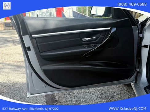 Used 2018 BMW 330i xDrive Sedan w/ Convenience Package image 7