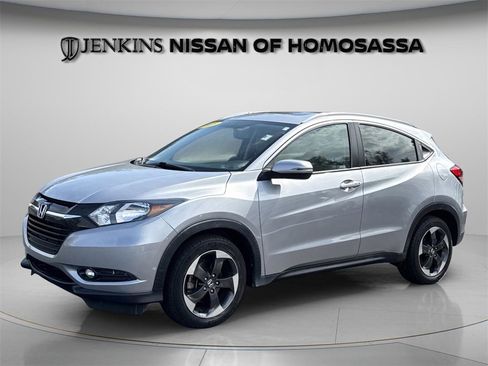 Used 2018 Honda HR-V EX-L image 14