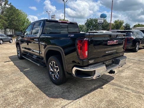 New 2025 GMC Sierra 1500 SLT w/ SLT Premium Plus Package image 4