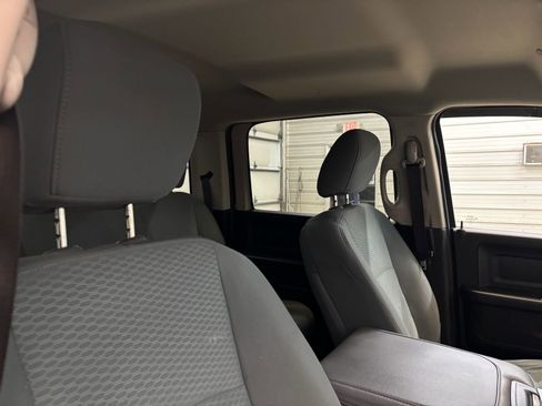 Used 2017 RAM 2500 Tradesman w/ Chrome Appearance Group image 26