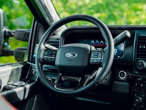 New 2025 Ford F250 Lariat w/ Lariat Ultimate Package image 35