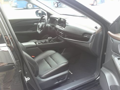 Used 2023 Nissan Rogue SL w/ SL Premium Package AWD/4WD image 25