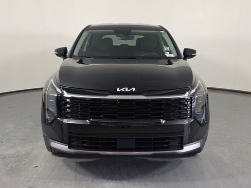 Certified 2026 Kia Sportage EX FWD image 2