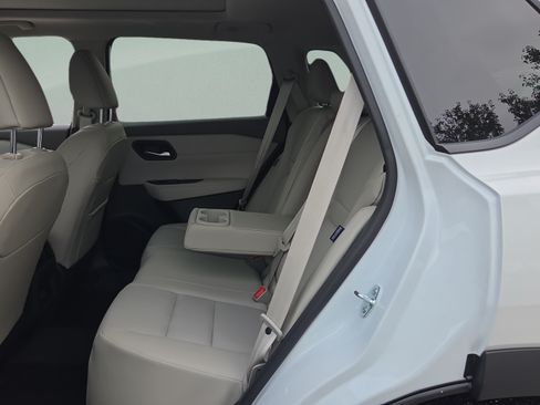 New 2026 Nissan Rogue Dark Armor FWD image 10