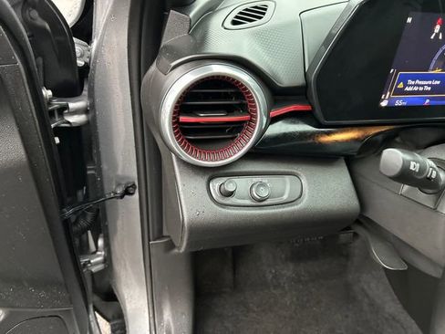 Used 2025 Chevrolet Trax RS w/ Driver Confidence Package image 22