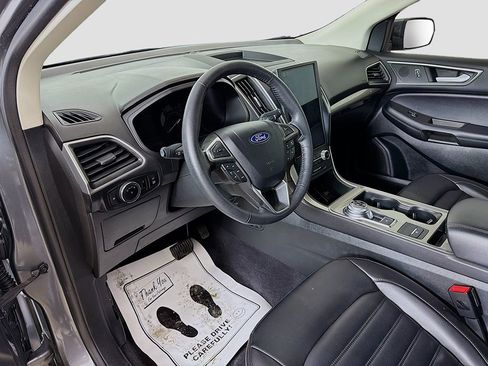 Used 2024 Ford Edge SEL w/ Convenience Package image 16