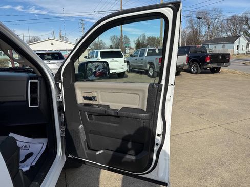 Used 2012 RAM 1500 Big Horn image 14