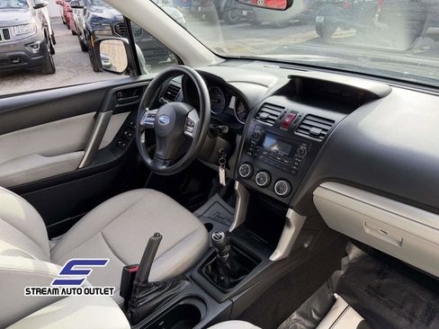 Used 2014 Subaru Forester 2.5i image 15