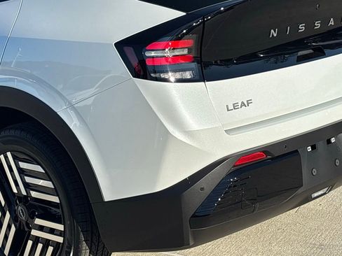 New 2026 Nissan Leaf SV+ image 5