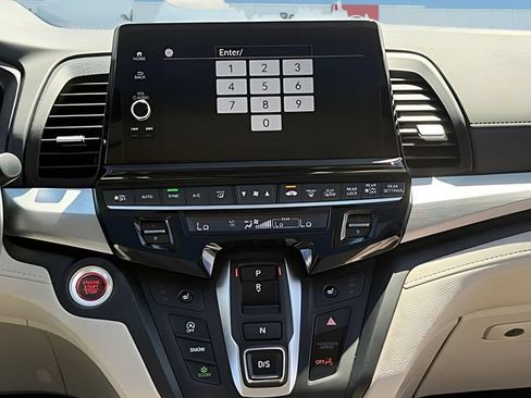 Used 2025 Honda Odyssey EX-L image 12