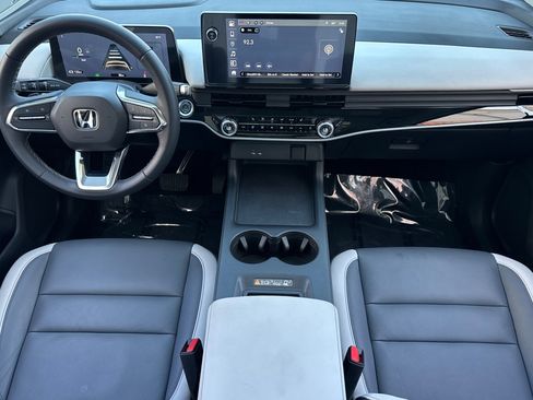 Used 2024 Honda Prologue Touring image 16