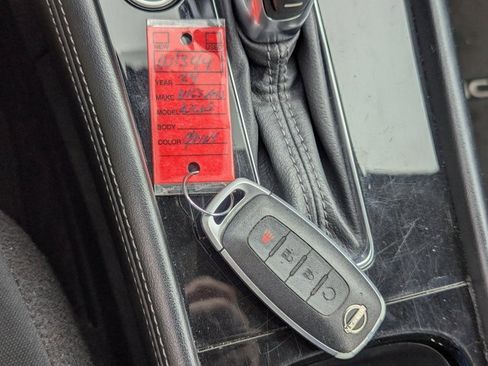 Used 2024 Nissan Kicks SV image 33