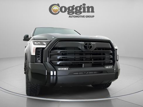 New 2026 Toyota Tundra SR5 AWD/4WD image 16