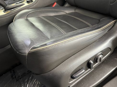 Used 2019 GMC Acadia Denali w/ Technology Package image 18