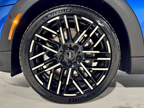 Used 2025 MINI Cooper S image 32