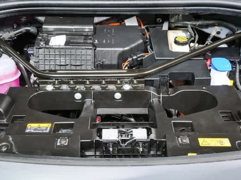 Certified 2025 Volkswagen ID.4 S Limited RWD image 37