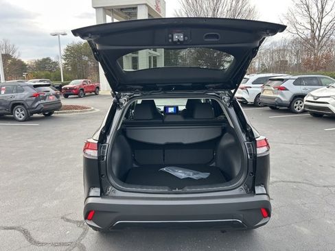 New 2026 Toyota Corolla Cross LE image 7