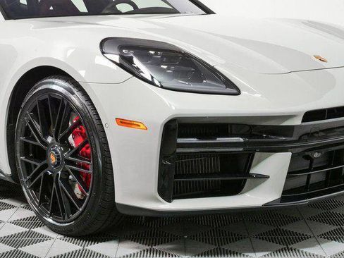 New 2026 Porsche Panamera GTS AWD/4WD image 39