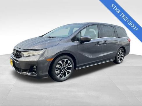 New 2026 Honda Odyssey Elite image 3
