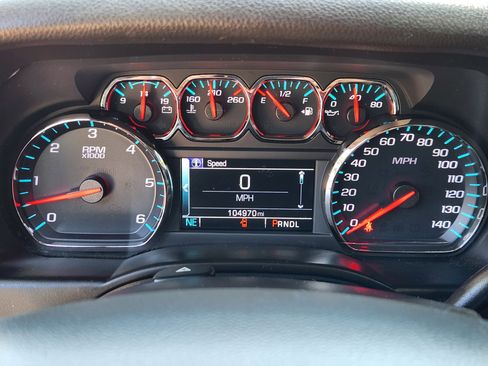 Used 2019 GMC Yukon XL SLE w/ SLE Value Package AWD/4WD image 10