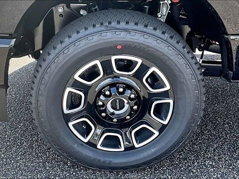 New 2026 Ford F250 Platinum AWD/4WD image 12