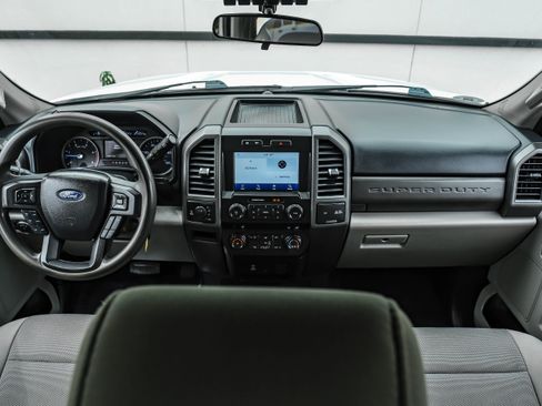 Used 2021 Ford F250 XL w/ STX Appearance Package AWD/4WD image 14