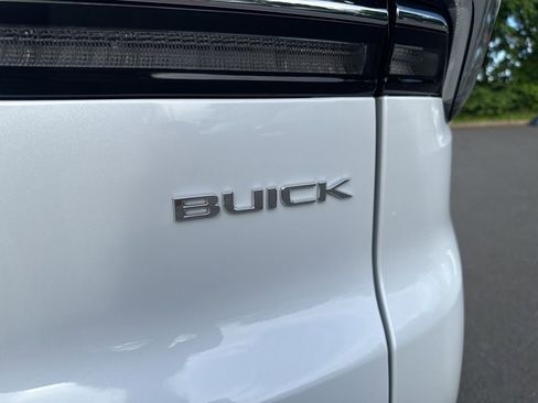 New 2026 Buick Enclave Avenir w/ Super Cruise Package AWD/4WD image 72