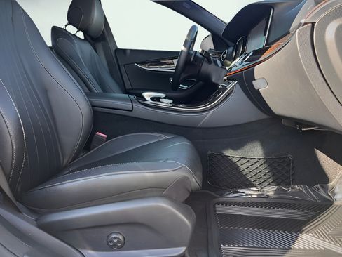 Used 2019 Mercedes-Benz E 300 image 35