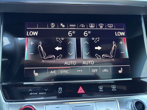 Used 2023 Audi S6 Prestige w/ Prestige Package image 33