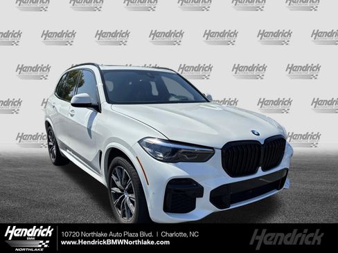 Used 2022 BMW X5 xDrive40i w/ M Sport Package AWD/4WD image 1